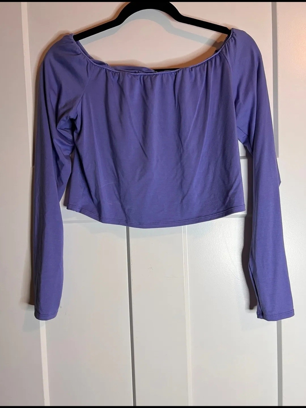 Women’s Off-Shoulder Long Sleeve Top